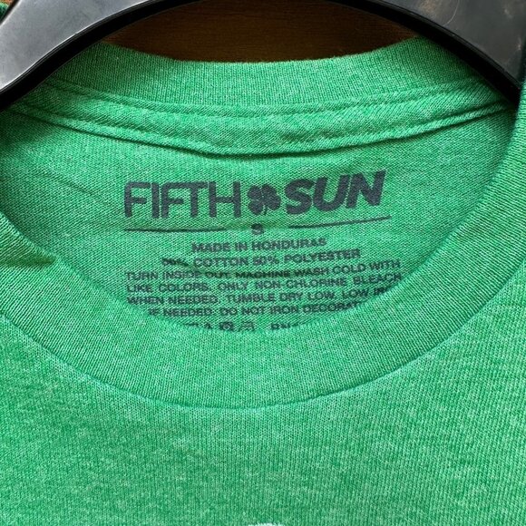 Fifth Sun O’Malley’s Green Brew Fest Where everyone is Iris St Patrick’s Day T-S - Picture 8 of 13